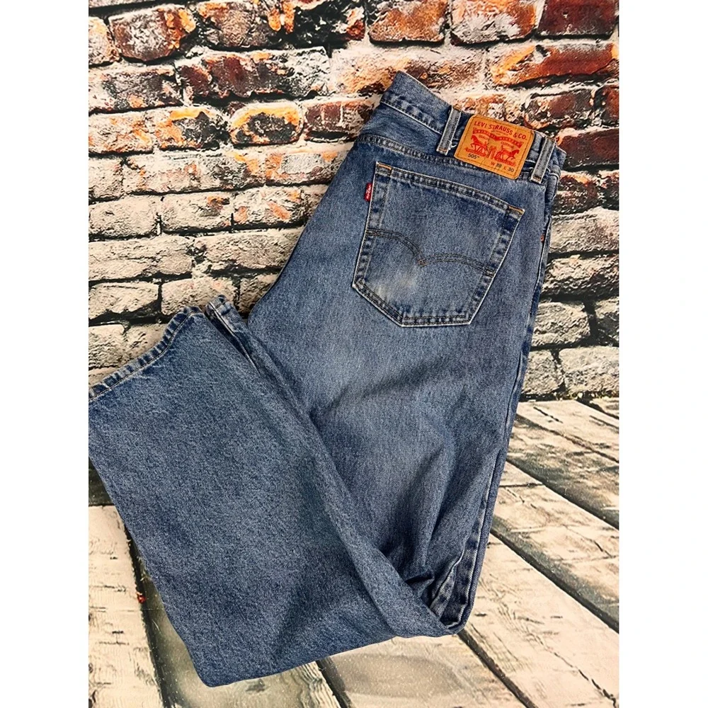 Levis 505 Regular Fit Straight Leg Mens Jeans 38x30 Medium Wash Blue Denim
